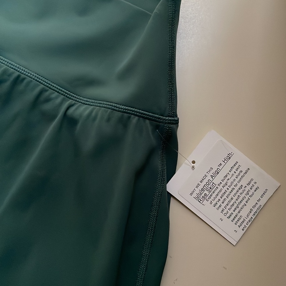 Lululemon Deep Marina Align Skirt Size 6 - Picture 7 of 9